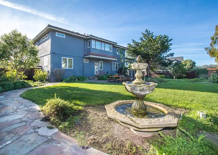 Private Home With Breathtaking Ocean Views - Walk To Beaches Restaurants