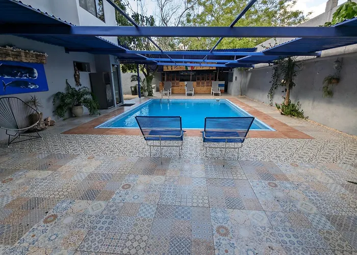 The Blue Eco Lodge