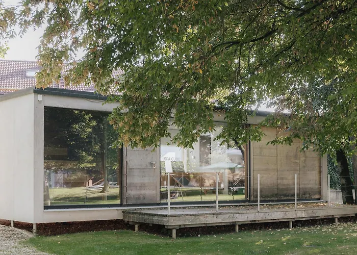 Matador Lodges