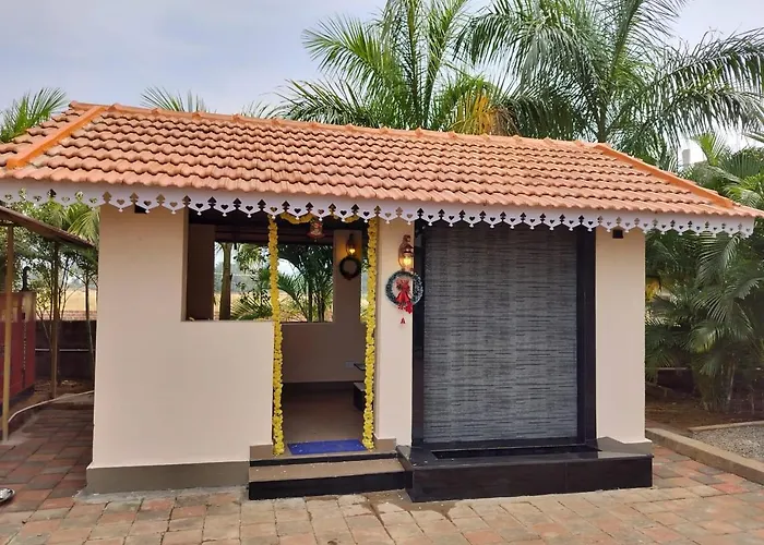 Coastal Pearl Home Stay, Private Rooms & Villas Murudeshwar