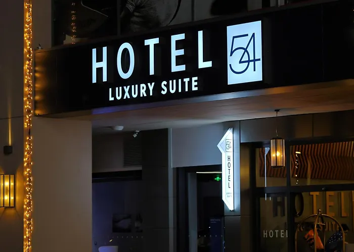 Hotel54