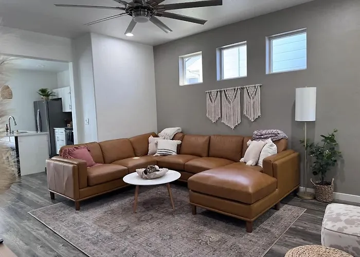 The Bella! West Nampa Private 3 Bedroom Home