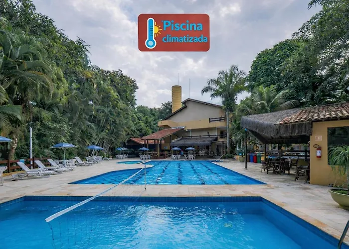 Flat 233 Riviera de São Lourenço, Bertioga Amarílis 3 piscinas climatizadas, carregador veiculo elétrico, Apartamento Duplex inteiro, cozinha equipada completa, serviço de praia final semana, limpeza e trocas diária de toalhas,