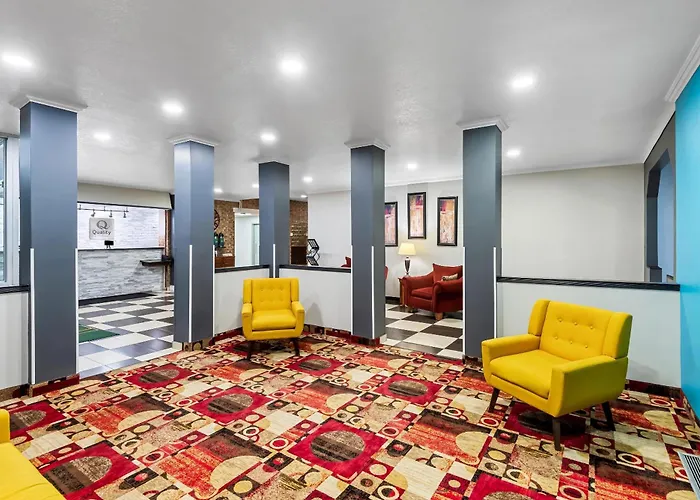 Suburban Studios Fort Dodge