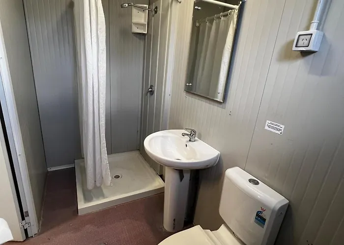 Jambin Hotel Motel