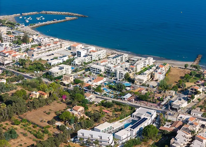 Phos Hotel Adults Only