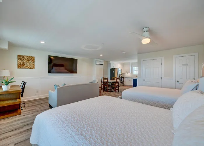 3004 Queen Suite, 3Rd Floor Oasis