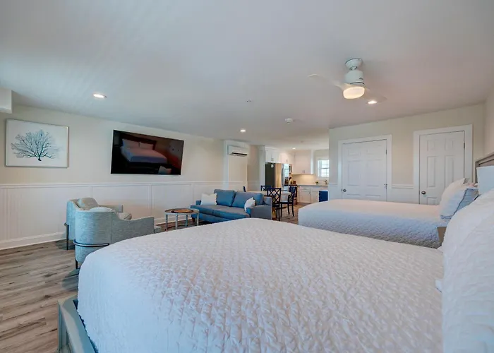 3006 Queen Suite, 3Rd Floor Cove