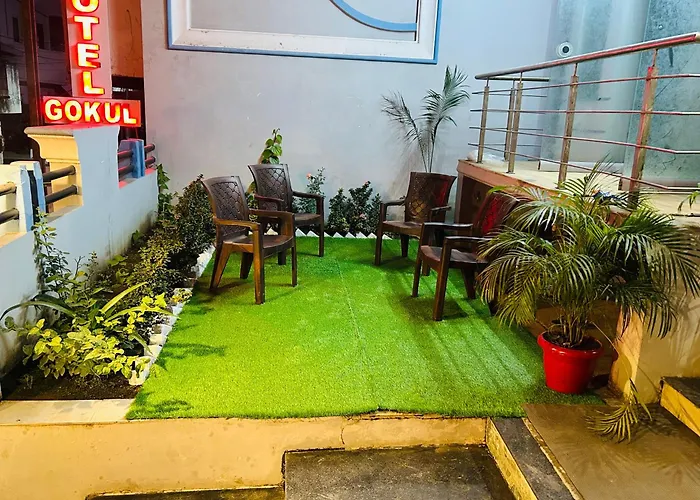 Gokul Hotel