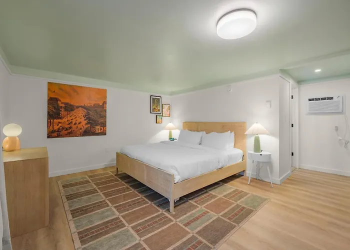Ambler Hotel