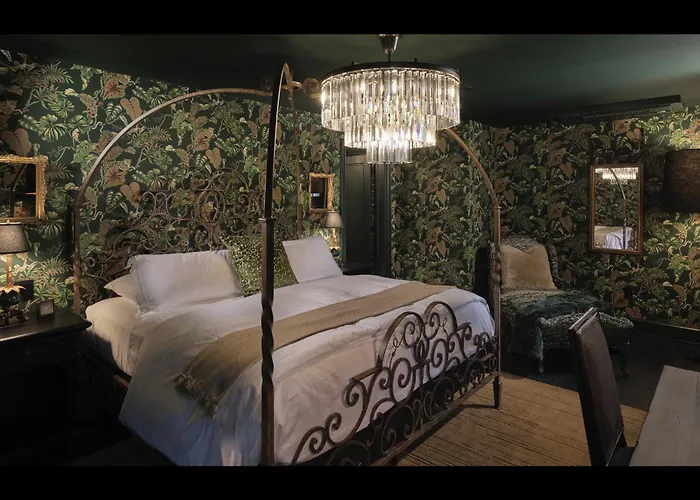 Carversville Inn