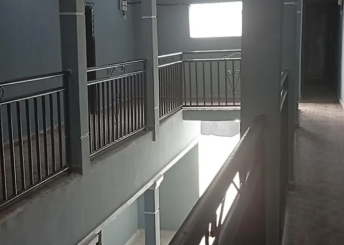 Edilom Hotel And Suites