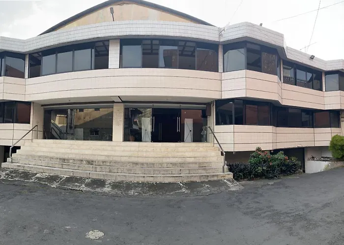 Sukabumi Indah Hotel