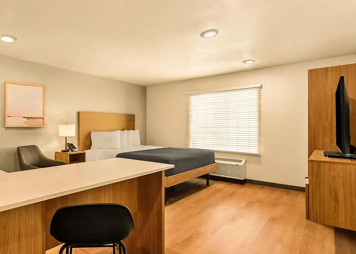 Livaway Suites Portland- Scarborough