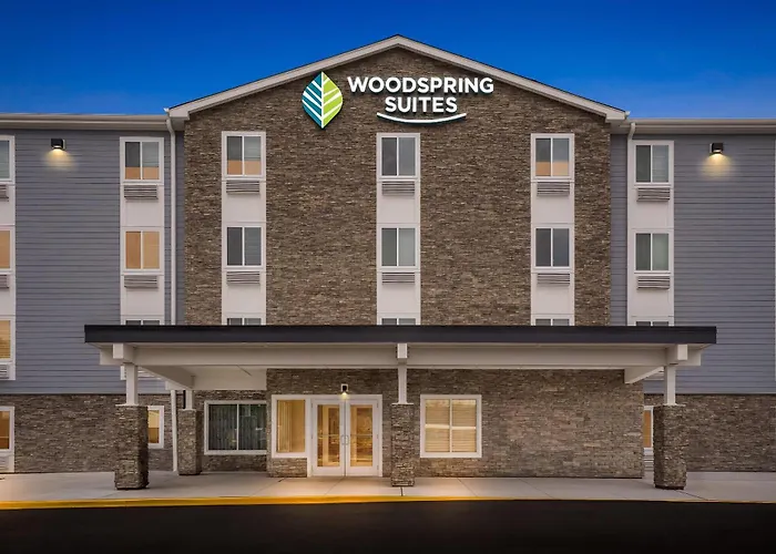 Woodspring Suites Wilmington Riverfront
