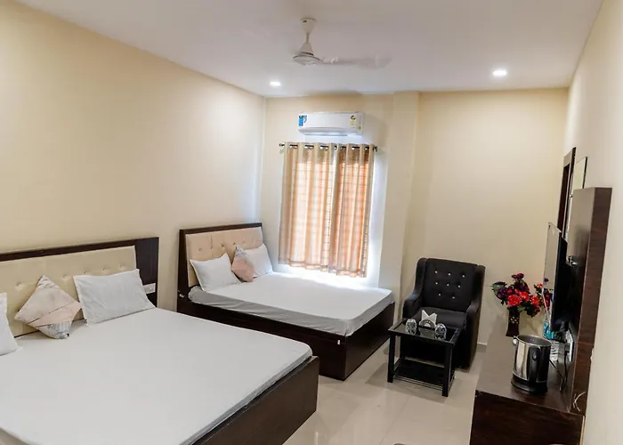 Hotel Amrit Vatika