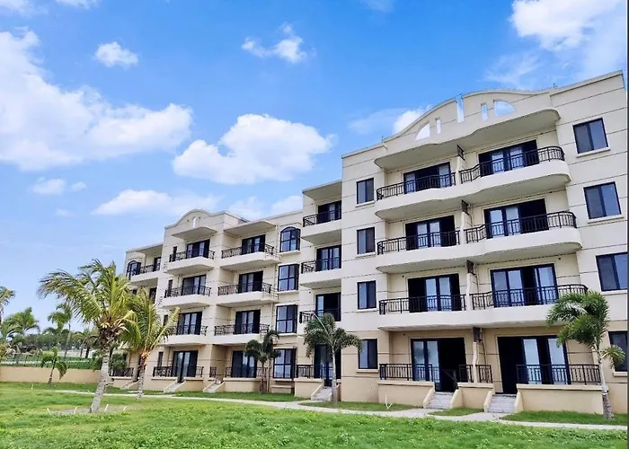 Seaview Garden Hotel & Residences