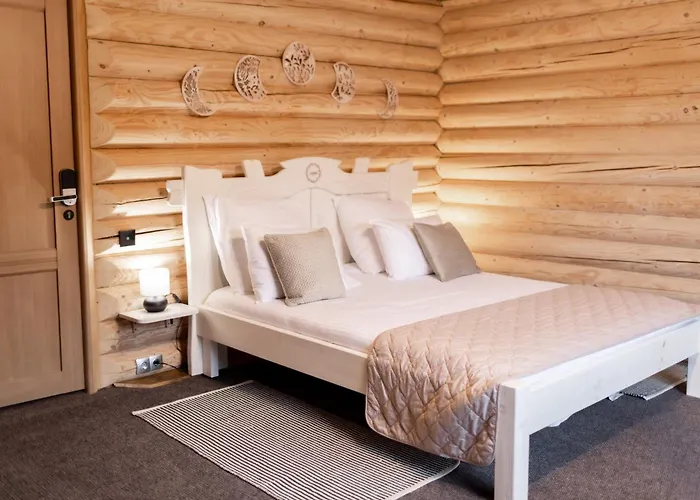 Lavanda Hotel Club