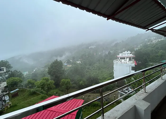 Green Valley Hotel