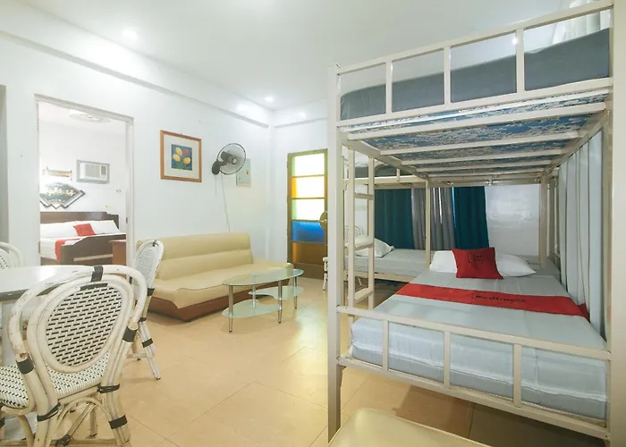 Reddoorz Premium At Casa Lenidarose