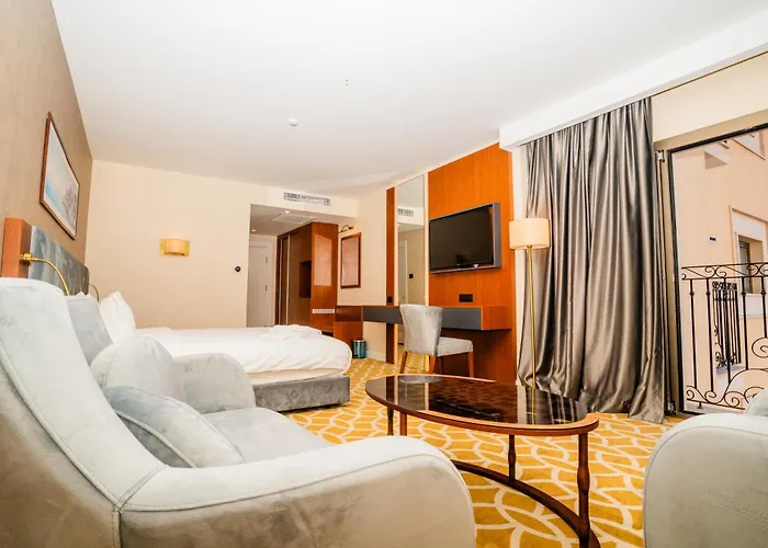 Marhaba Plaza Hotel