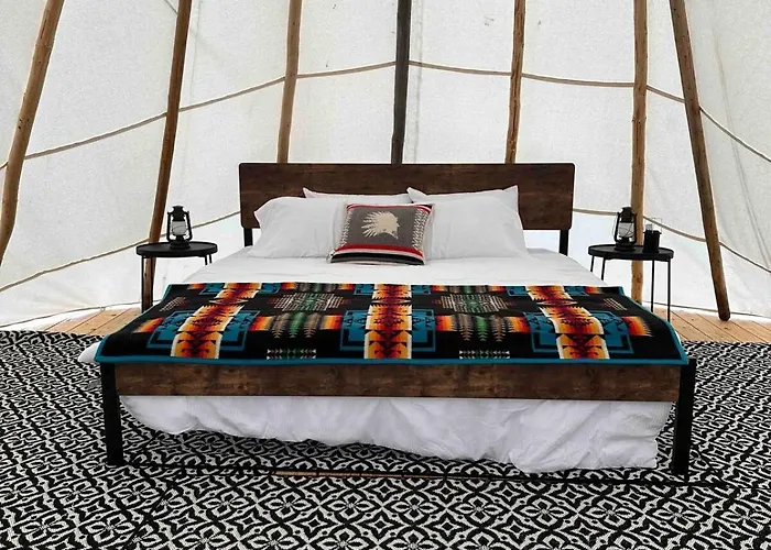 Experience Pet-Friendly Perfection: Classic Tipi Glamping Near Wind River Mountains, Wy