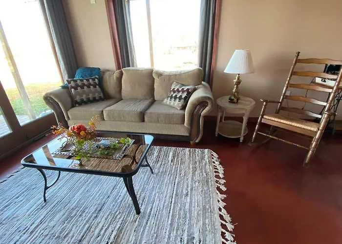 Waterfront Sunset Cabin With Patio And Firepit 2 Bdrm