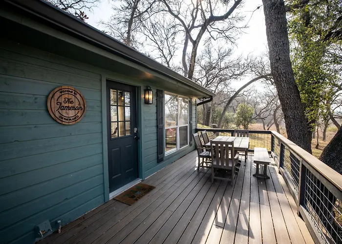 River Access Pet Friendly Fishing Bbq Sleeps 5