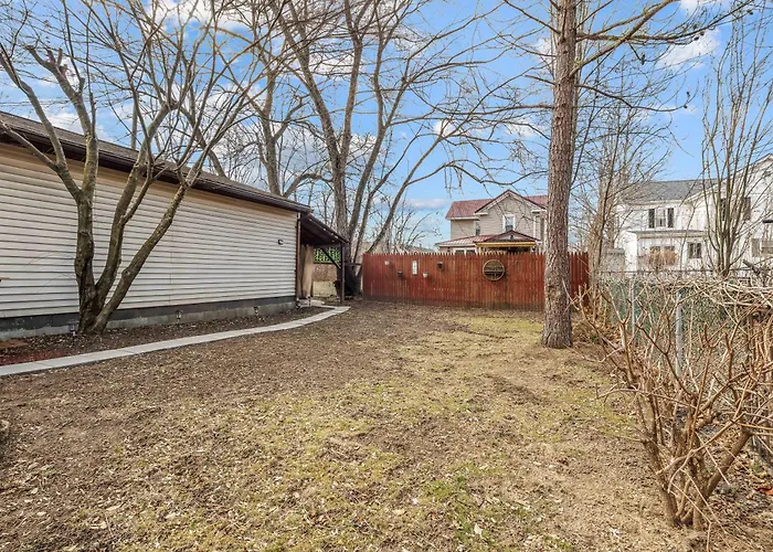 Broadway Cottage - Town, Hot Tub, Fire Pit, Grill, Wifi, Family Friendly, Pet Friendly