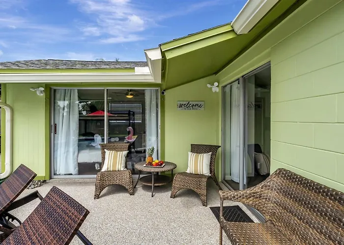 3Br Oasis Sleeps 10 Heated Pool Ping Pong!