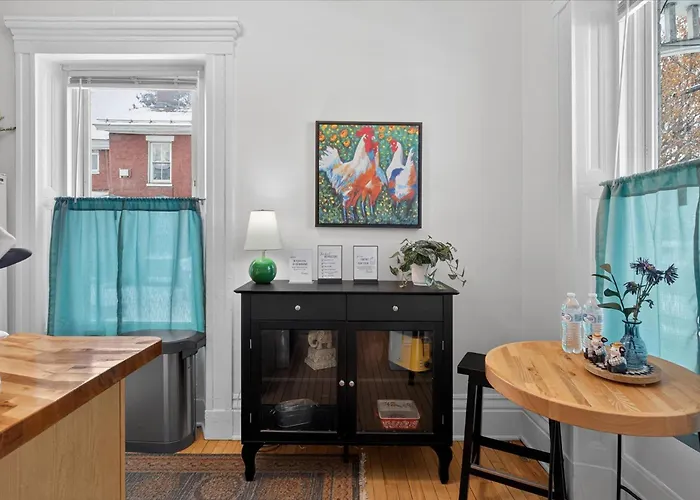 Charming 1Br Steps From Church Street - Downtown