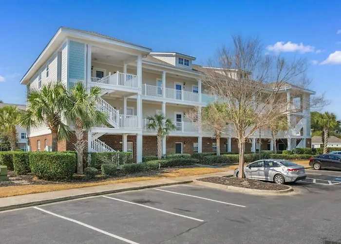 Stylish Barefoot Golf Condo With Pool Access