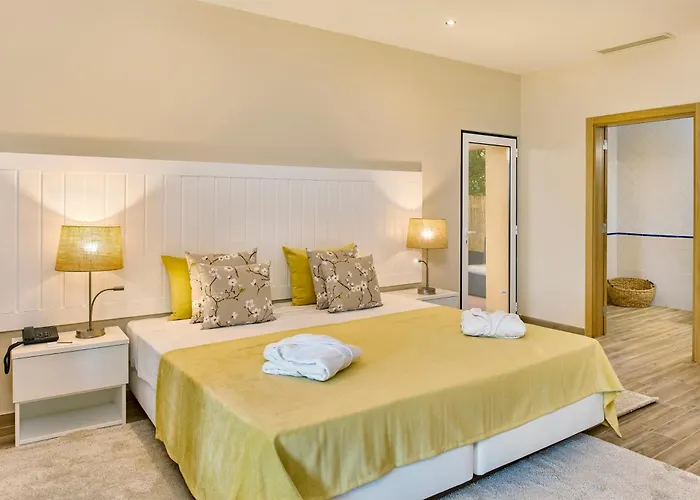Hotel Rural Quinta Do Marco - Nature & Dining