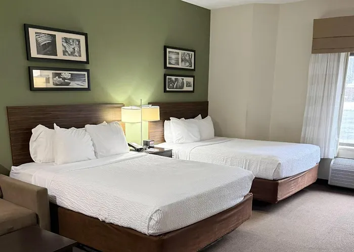 Sleep Inn & Suites Queensbury - Lake George