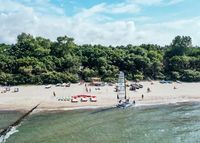 feels Beach Club Hotel