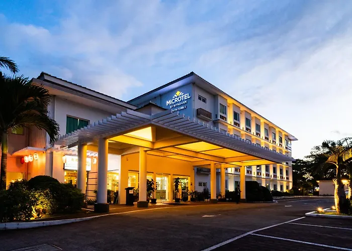 Microtel By Wyndham South Forbes Near Nuvali