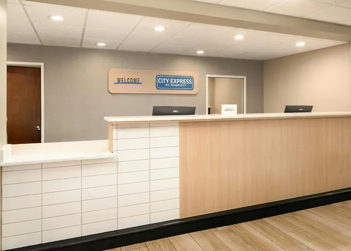 City Express By Marriott Danville