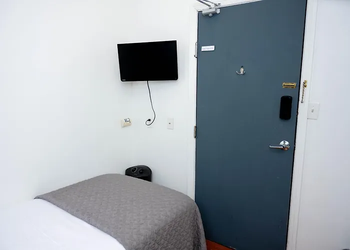 Shefah Hotel
