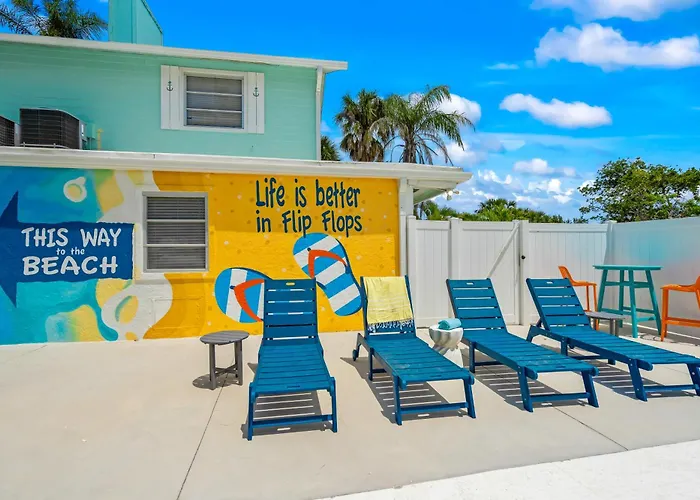 Key West Villa 3 Min To #1 Beach • Pool • Bbq