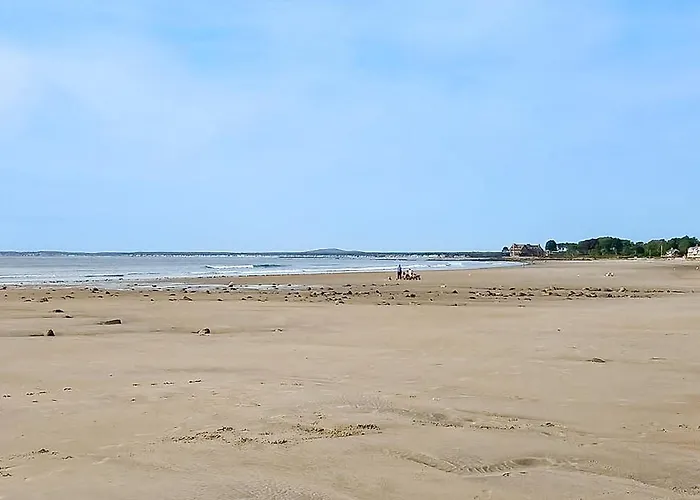 Shorebreeze Inn