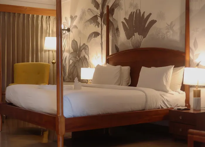 Prasanthi Hotel
