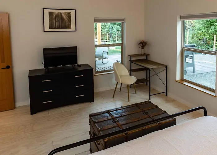 Trailside Vacation Home—Easy Walk To Winthrop