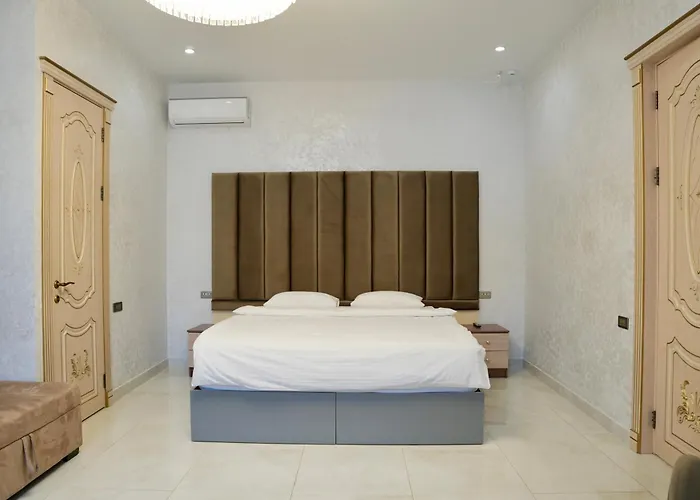 Luxury Collection Hotel