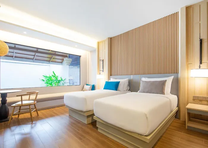 Lalynn Resort & Villas, Phuket - Free Scheduled Shuttle To Bang Tao Beach