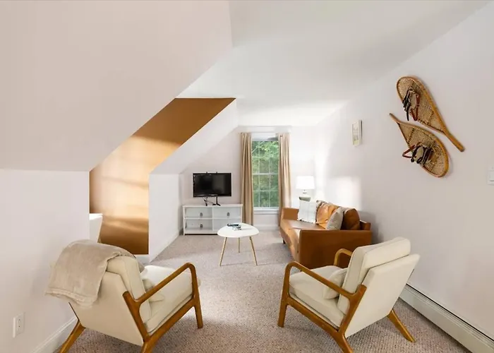 White Mountain Escape - Apartment At Wellriver