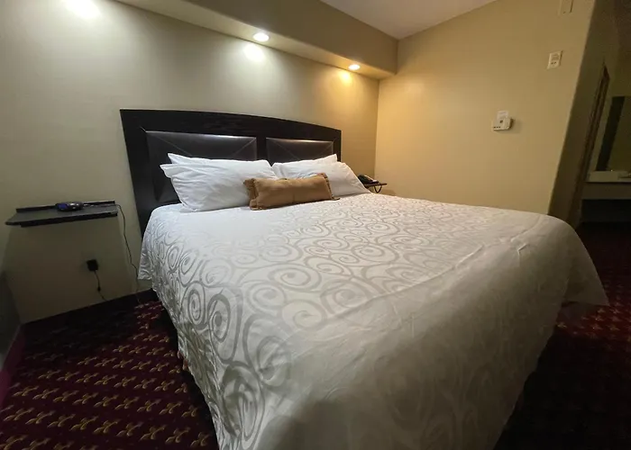 Northern Greens Resort And Conference Centre