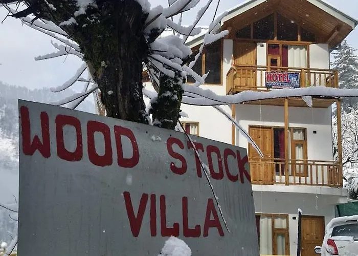 Woodstock Villa & Cafe