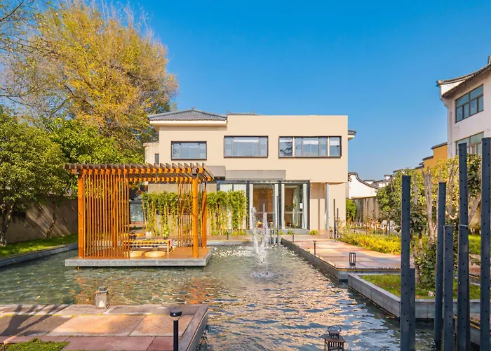 Huazhu Luxury Wuzhen Mushe Shiguang Hot Spring B&B