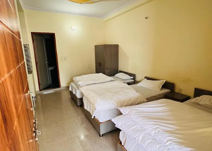 Vedic Hatha Vinyasa Yoga Ashram