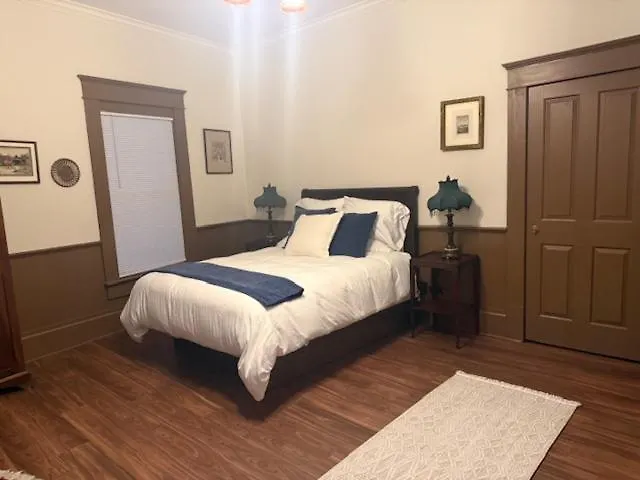 Hotel Ivanhoe